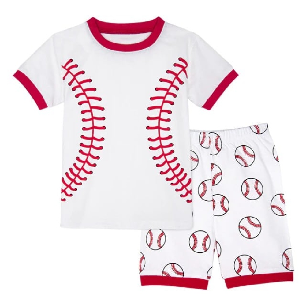 Moderiktiga röda och vita baseballshorts och polotröja